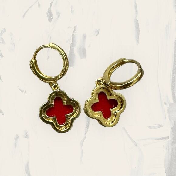 14K‎ Gold Plated Huggie Hoop Red 4-Leaf Clover Dainty Drop Dangle Earrings - Picture 2 of 6